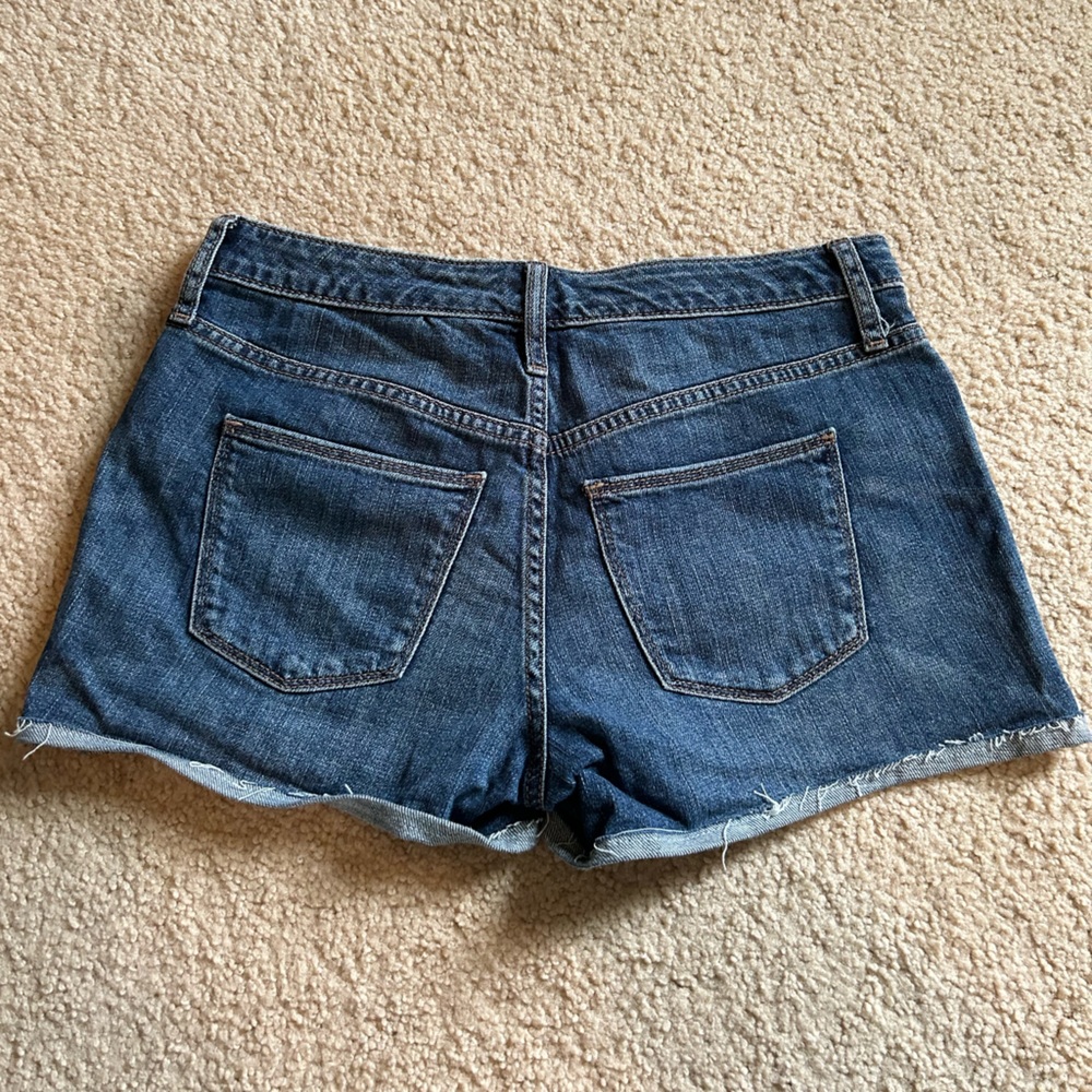 Universal Thread High Rise Shortie - Picture 2 of 6